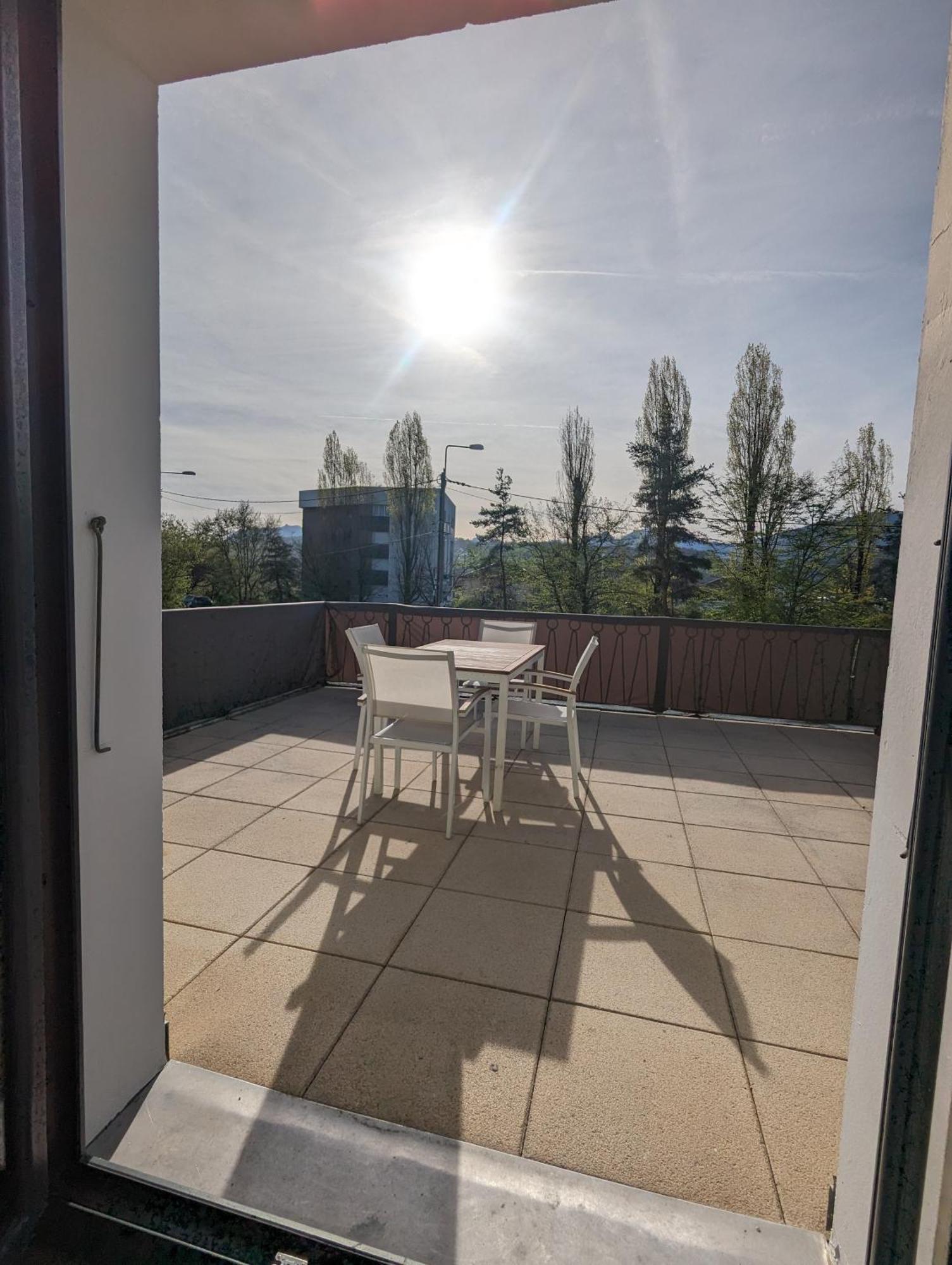 Appartement Cosy Et Moderne - Dent D'Oche à Thonon-les-Bains Extérieur photo